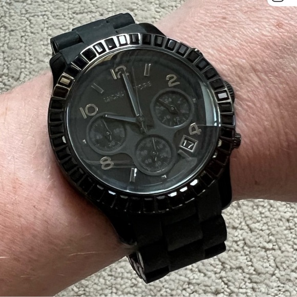 Michael Kors Accessories - Michael Kors Runway Chronograph Black Unisex Watch MK5512